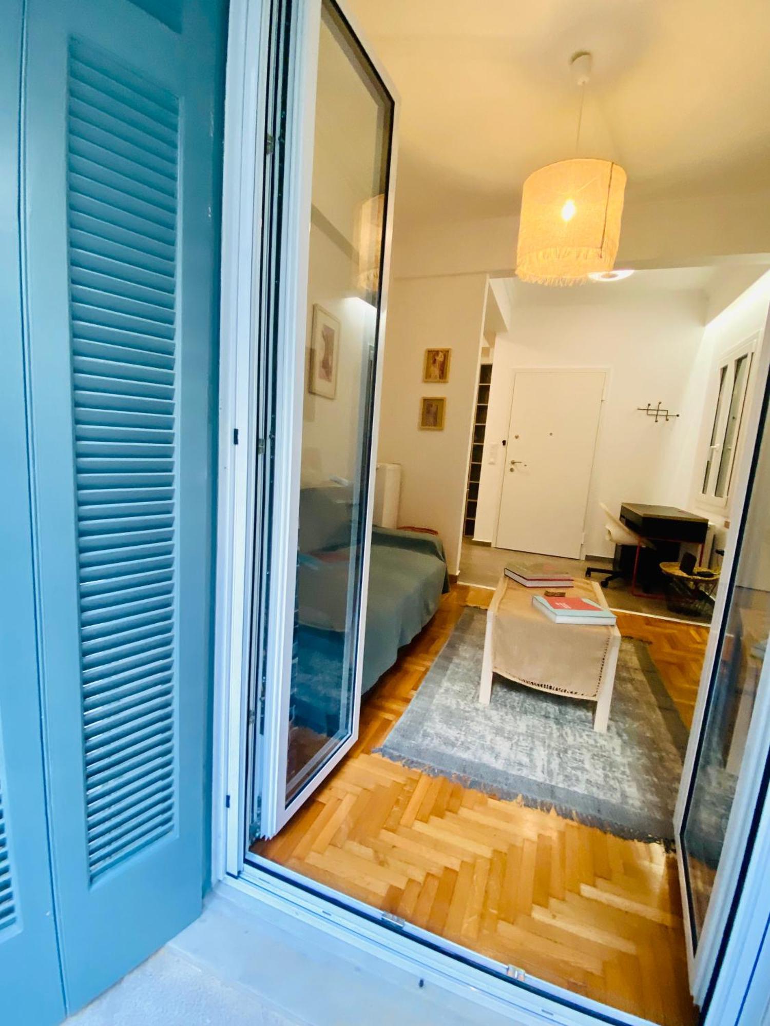 Antinoros Inn, Stylish Apartment,3' To Metro أثينا المظهر الخارجي الصورة