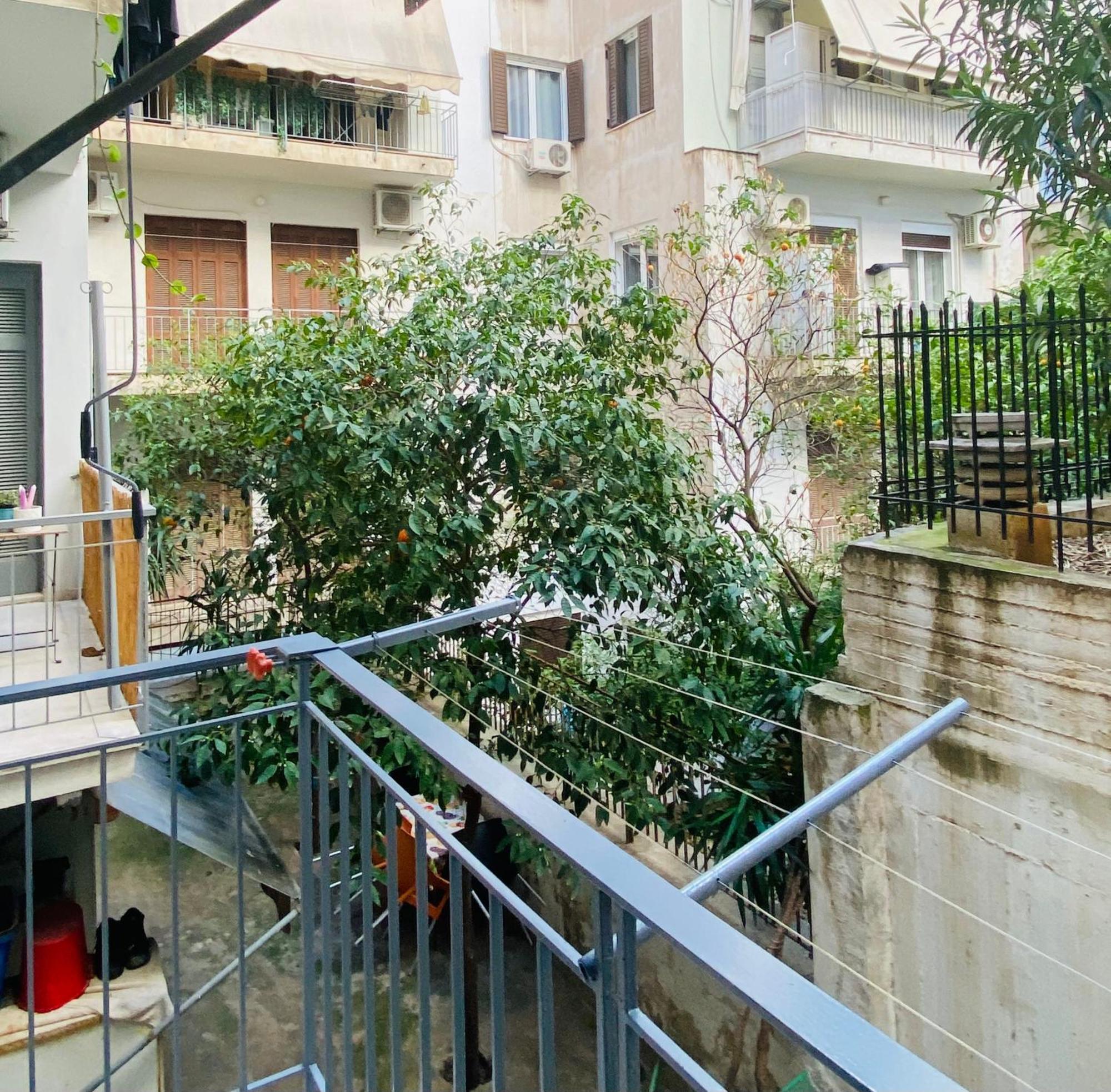 Antinoros Inn, Stylish Apartment,3' To Metro أثينا المظهر الخارجي الصورة