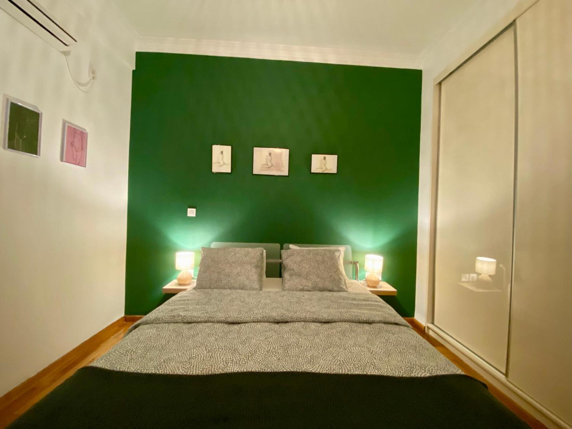 Antinoros Inn, Stylish Apartment,3' To Metro أثينا المظهر الخارجي الصورة